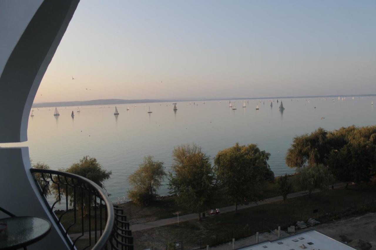 Vízparti Apartman Siófok Esterno foto
