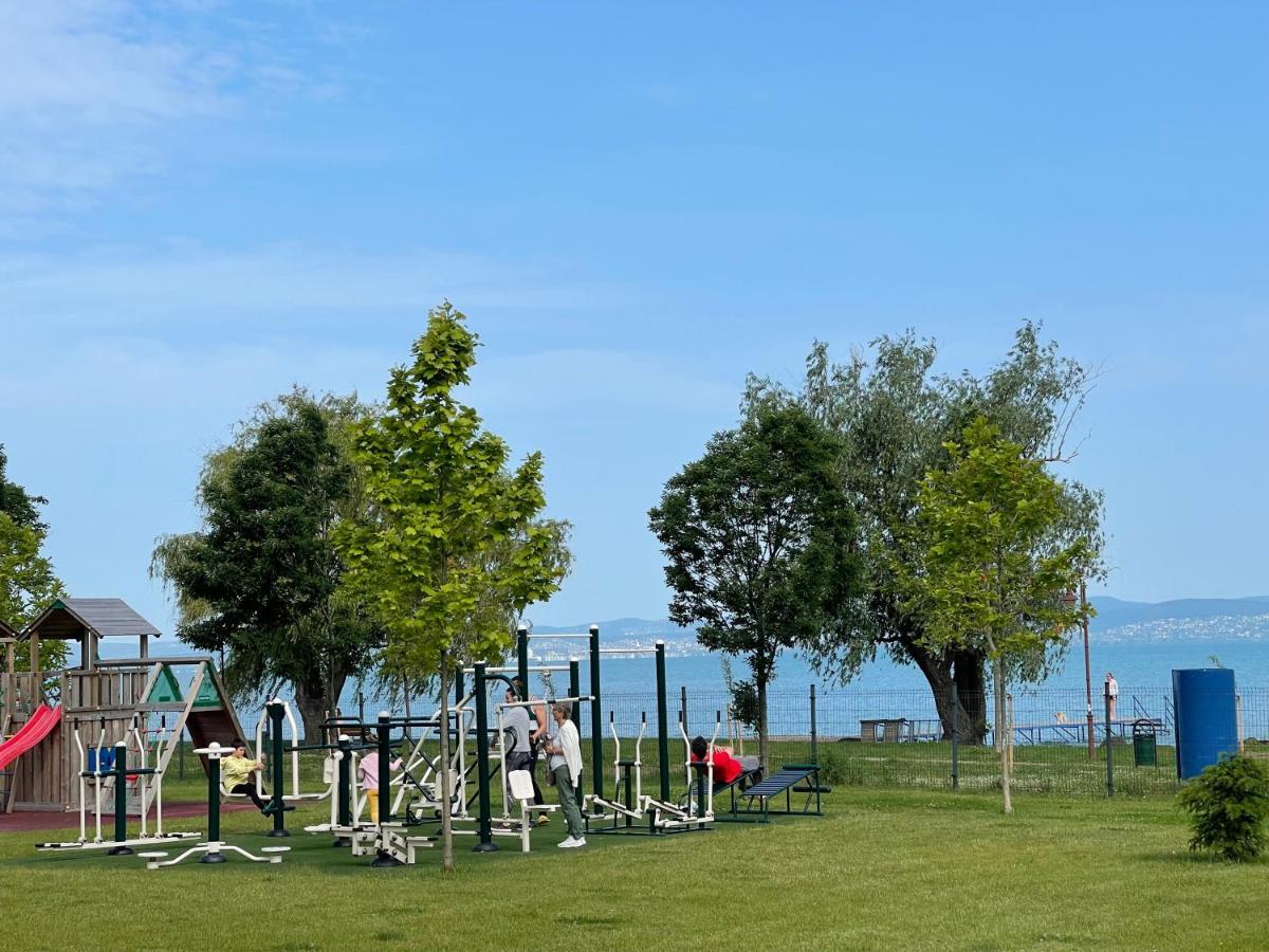 Vízparti Apartman Siófok Esterno foto